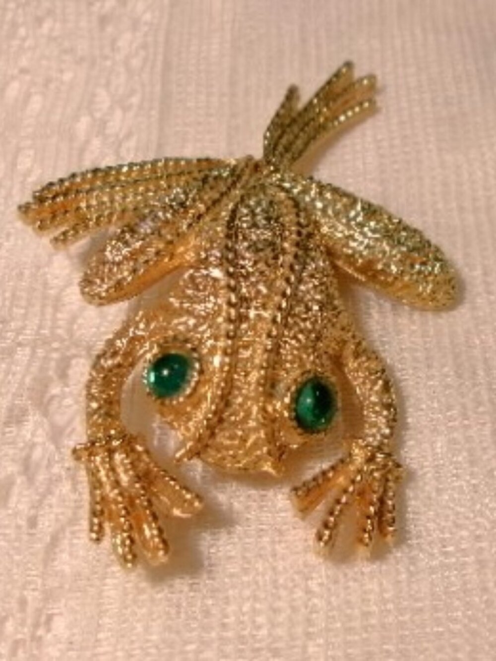 Vintage Coro Frog Pin/Brooch
